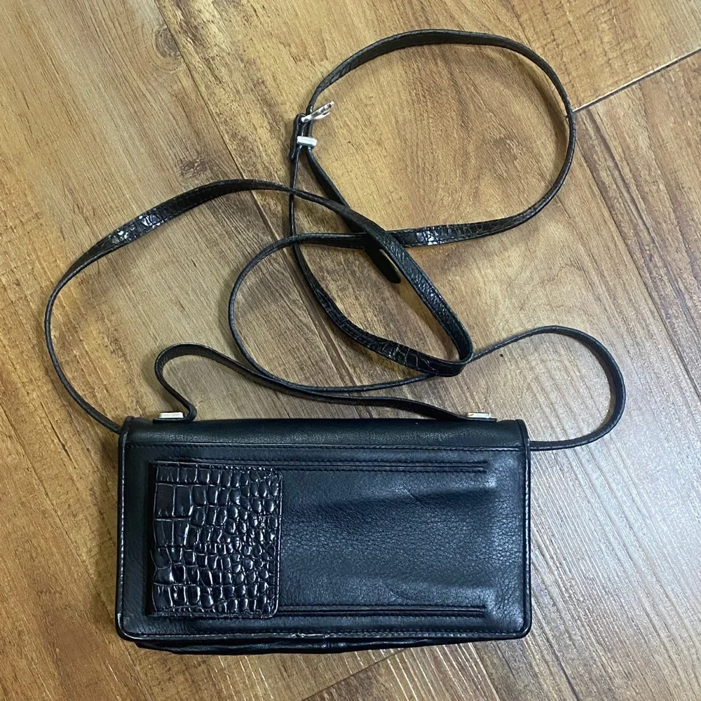 Brighton Black Leather crossbody purse wallet